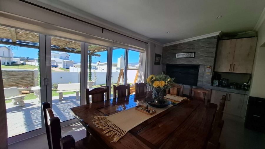 3 Bedroom Property for Sale in Witsand Western Cape